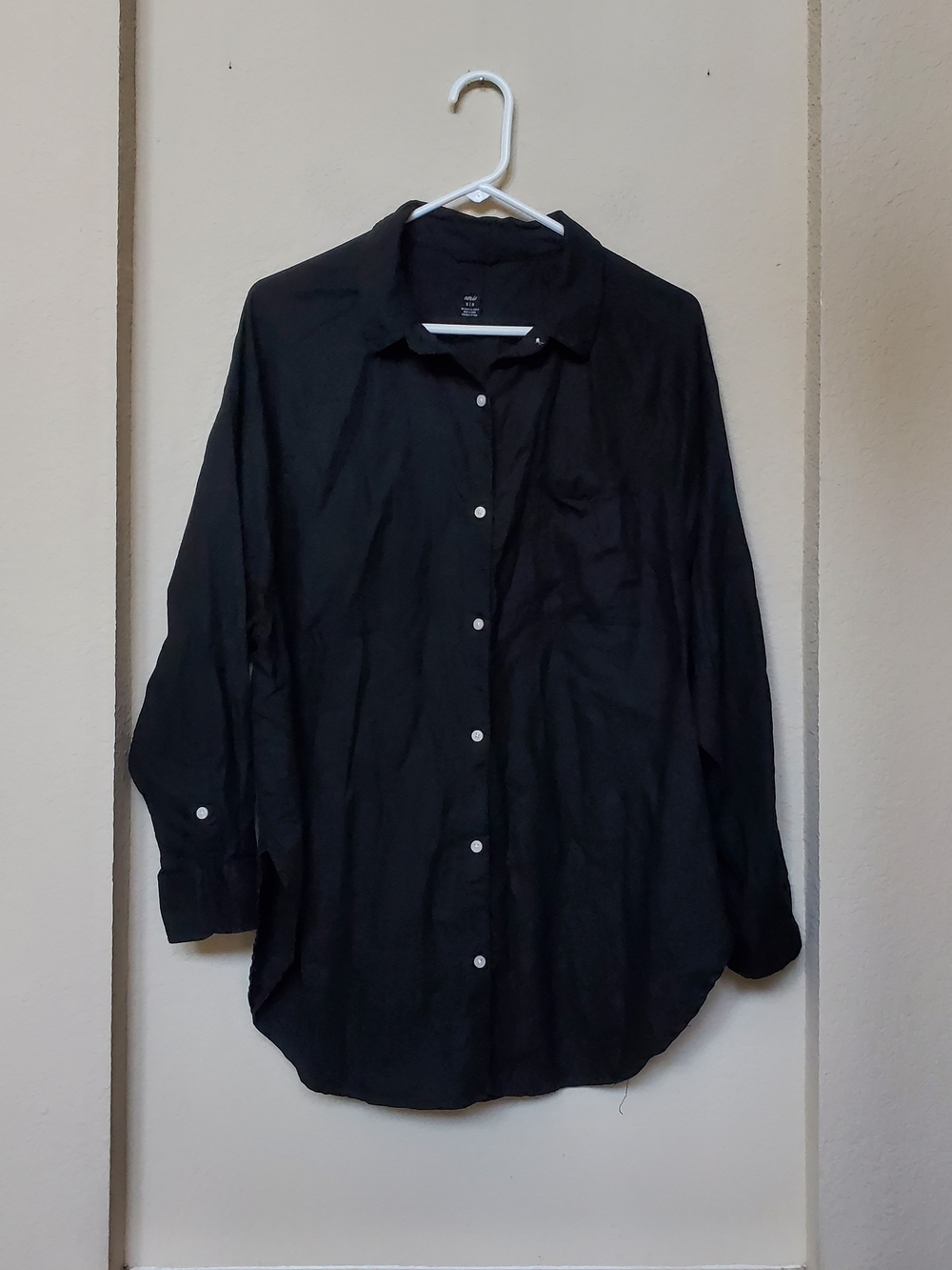 aerie Black Long-Sleeve Casual Button-Down Shirt Dress. Size Medium